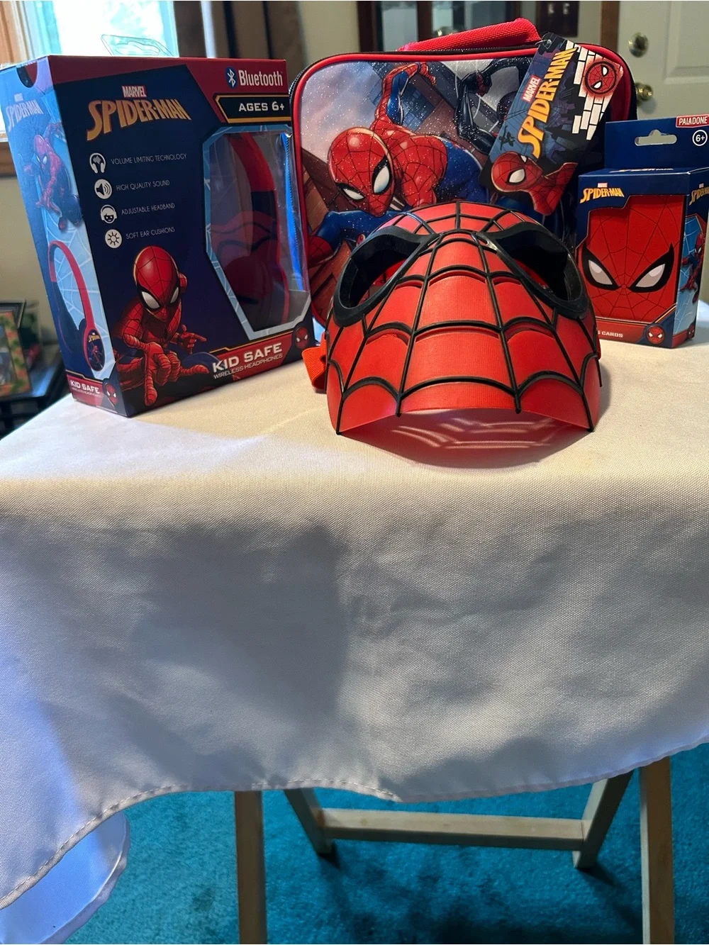 Hasbro Marvel Spiderman Mask, Headphones, Lunch Tote & Playing Card’s Bundle